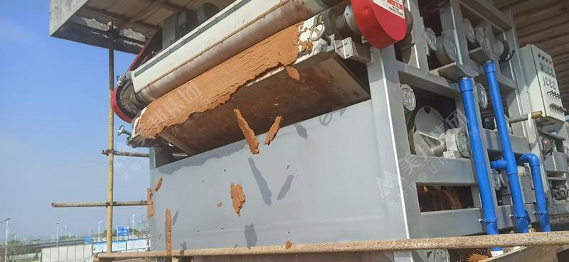綠色施工新利器：帶式壓濾機(jī)助力打樁泥漿高效處理