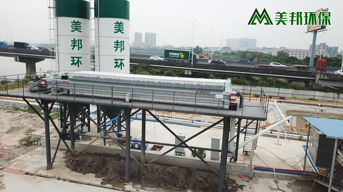 河道淤泥脫水現(xiàn)場a1140X640.jpg